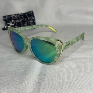 goodr Glasses Of Gods Runway Demeter's Farm To Table Feast Limited Sunglasses